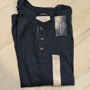 St. John's Bay Men's Dark Blue Henley Long Sleeve Shirt